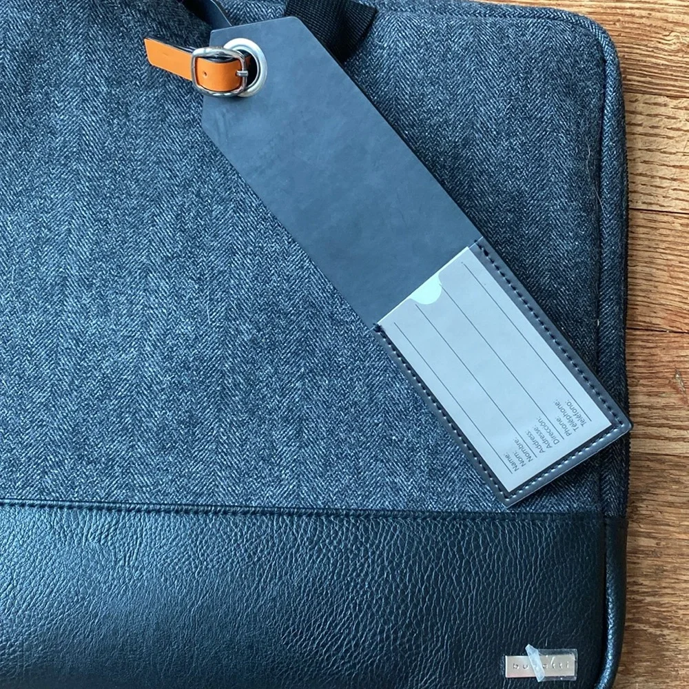 Bugatti D2L laptop sleeve bag with removable large branded luggage tag / ID tag
